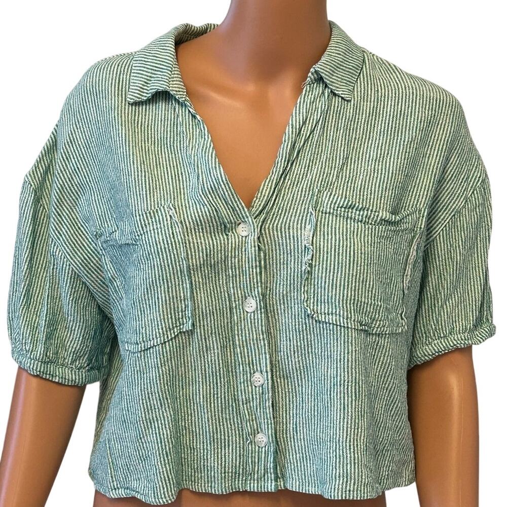 Copper Key Green & White striped crop shirt relaced raw hem boxy fit sz S